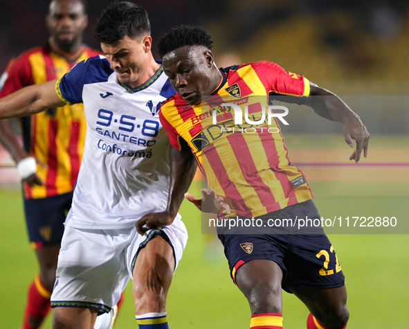 Lameck Banda of US Lecce plays during the Serie A match between Lecce and Verona in Lecce, Italy, on October 29, 2024. 