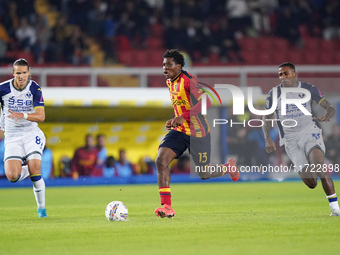 Patrick Dorgu of US Lecce is in action during the Serie A match between Lecce and Verona in Lecce, Italy, on October 29, 2024. (