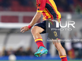 Nikola Krstovic of US Lecce is in action during the Serie A match between Lecce and Verona in Lecce, Italy, on October 29, 2024. (