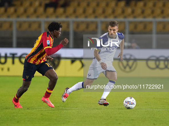 Darko Lazovic of Hellas Verona is in action during the Serie A match between Lecce and Verona in Lecce, Italy, on October 29, 2024. 