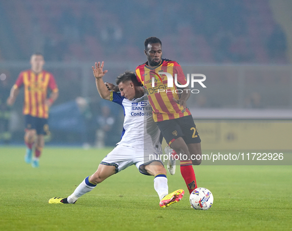 Lassana Coulibaly of US Lecce is in action during the Serie A match between Lecce and Verona in Lecce, Italy, on October 29, 2024. 