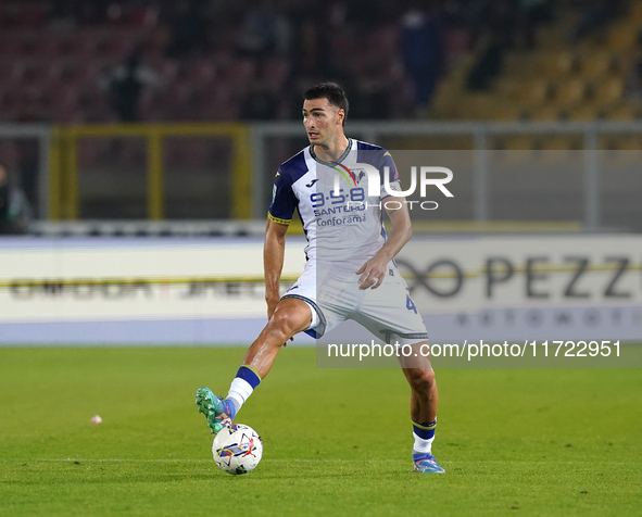 Diego Coppola of Hellas Verona is in action during the Serie A match between Lecce and Verona in Lecce, Italy, on October 29, 2024. 