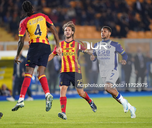 Antonino Gallo of US Lecce is in action during the Serie A match between Lecce and Verona in Lecce, Italy, on October 29, 2024. 