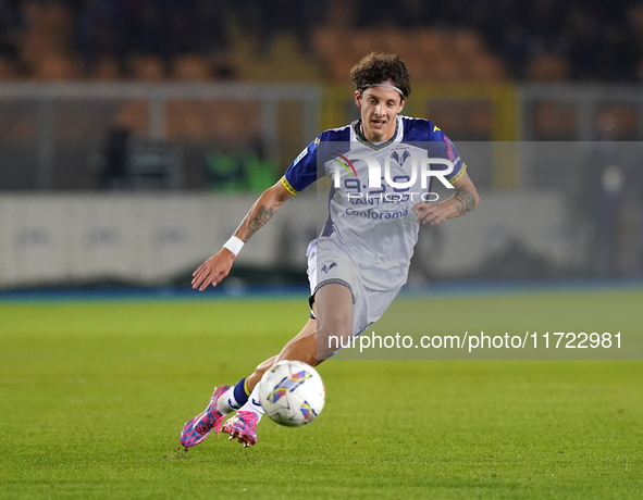 Domagoj Bradaric of Hellas Verona plays during the Serie A match between Lecce and Verona in Lecce, Italy, on October 29, 2024. 