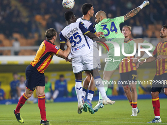 Daniel Mosquera of Hellas Verona is in action during the Serie A match between Lecce and Verona in Lecce, Italy, on October 29, 2024. (