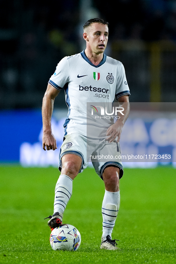 Davide Frattesi of FC Internazionale in action during the Serie A Enilive match between Empoli FC and FC Internazionale at Stadio Carlo Cast...