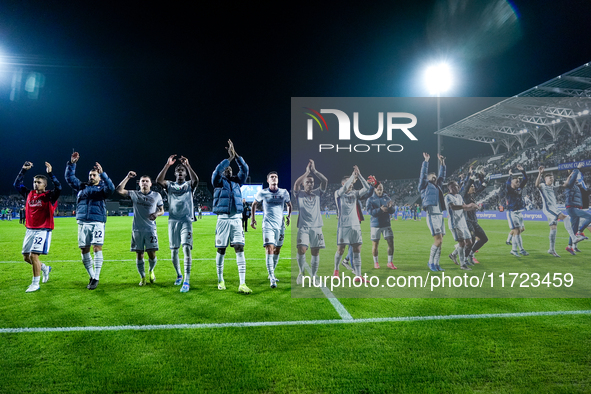 Players of FC Internazionale celebrate the victory at the end of the Serie A Enilive match between Empoli FC and FC Internazionale at Stadio...