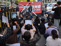 Around 20 members of the Korean University Students' Progressive Union and citizens protest at the People Power Party's central office in Ye...