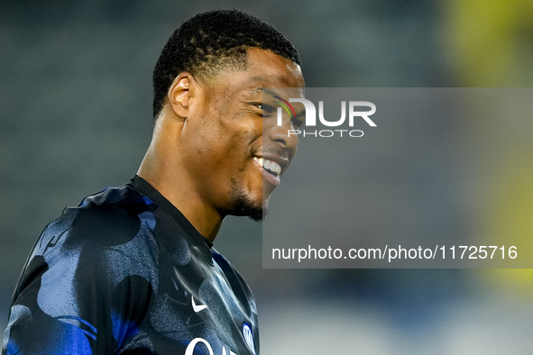 Denzel Dumfries of FC Internazionale looks on during the Serie A Enilive match between Empoli FC and FC Internazionale at Stadio Carlo Caste...