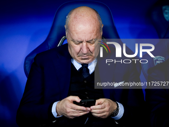 Giuseppe Marotta chairman of FC Internazionale takes a look on the phone during the Serie A Enilive match between Empoli FC and FC Internazi...