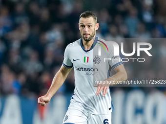 Stefan de Vrij of FC Internazionale during the Serie A Enilive match between Empoli FC and FC Internazionale at Stadio Carlo Castellani on O...