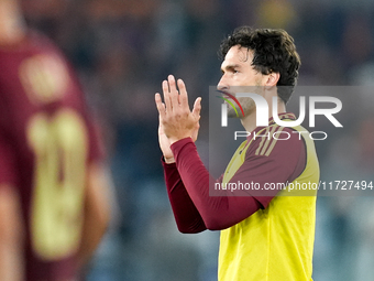 Mats Hummels of AS Roma greets the fans during the Serie A Enilive match between Empoli FC and FC Internazionale at Stadio Carlo Castellani...