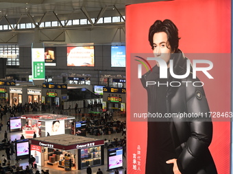 The waiting hall of Hongqiao Railway Station in Shanghai, China, on November 1, 2024, is crowded with passengers. Affected by Typhoon Kong-R...