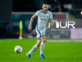 Stefan de Vrij of FC Internazionale during the Serie A Enilive match between Empoli FC and FC Internazionale at Stadio Carlo Castellani on O...