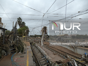 A view of the disaster area as search and rescue operations and aid delivery continue in Paiporta following the floods caused by heavy rain...