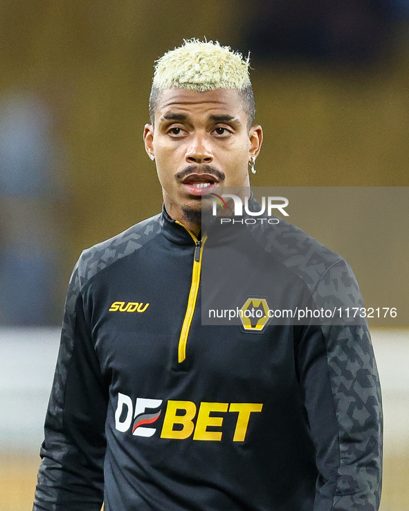 Mario Lemina of Wolves warms up during the Premier League match between Wolverhampton Wanderers and Crystal Palace at Molineux in Wolverhamp...