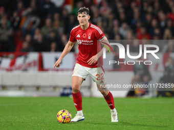 Ryan Yates of Nottingham Forest looks for options during the Premier League match between Nottingham Forest and West Ham United at the City...