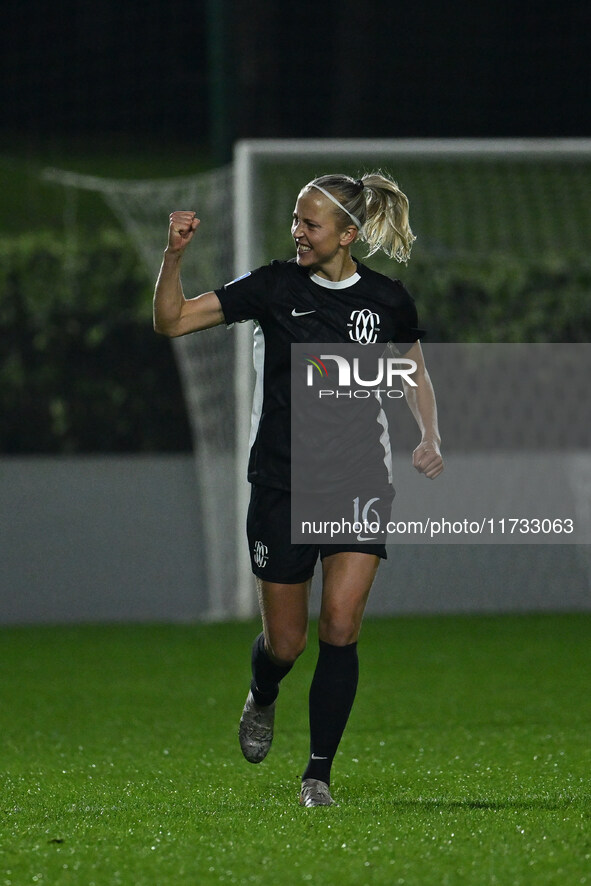 Julia Karlernas of F.C. Como Women celebrates after scoring the goal of 0-1 during the 8th day of the Serie A Femminile eBay Championship be...