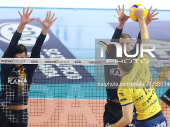 Donovan Dzavoronok of Rana Verona blocks during the match between Rana Verona and Valsa Group Modena in the regular season of the SuperLega...