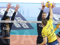 Donovan Dzavoronok of Rana Verona blocks during the match between Rana Verona and Valsa Group Modena in the regular season of the SuperLega...