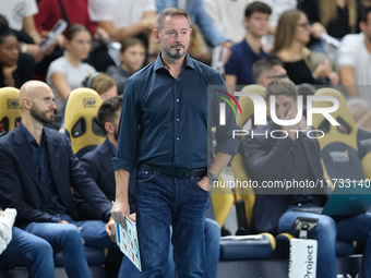 Alberto Giuliani is the head coach of Valsa Group Modena during the match between Rana Verona and Valsa Group Modena in the regular season o...