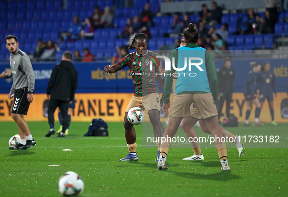 Bernadette Amani plays during the match between FC Barcelona Women and SD Eibar Women, corresponding to week 8 of the Liga F, at the Johan C...