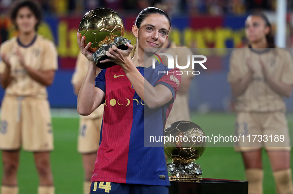 Aitana Bonmati offers her second Ballon d'Or to the fans before the match between FC Barcelona Women and SD Eibar Women, corresponding to we...