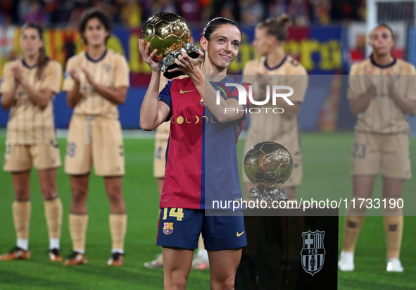 Aitana Bonmati offers her second Ballon d'Or to the fans before the match between FC Barcelona Women and SD Eibar Women, corresponding to we...