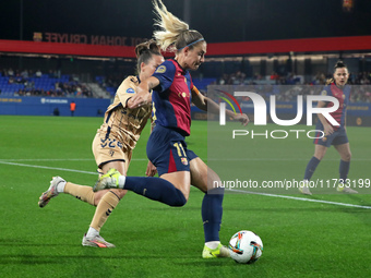 Alexia Putellas and Eva van Deursen play during the match between FC Barcelona Women and SD Eibar Women, corresponding to week 8 of the Liga...