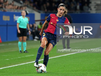 Jana Fernandez plays during the match between FC Barcelona Women and SD Eibar Women, corresponding to week 8 of the Liga F, at the Johan Cru...