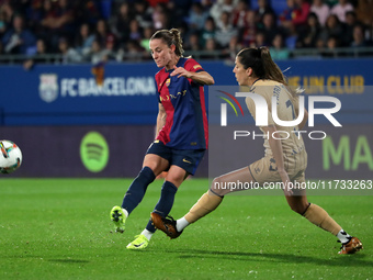 Ona Batlle and Patri Ojeda play during the match between FC Barcelona Women and SD Eibar Women, corresponding to week 8 of the Liga F, at th...