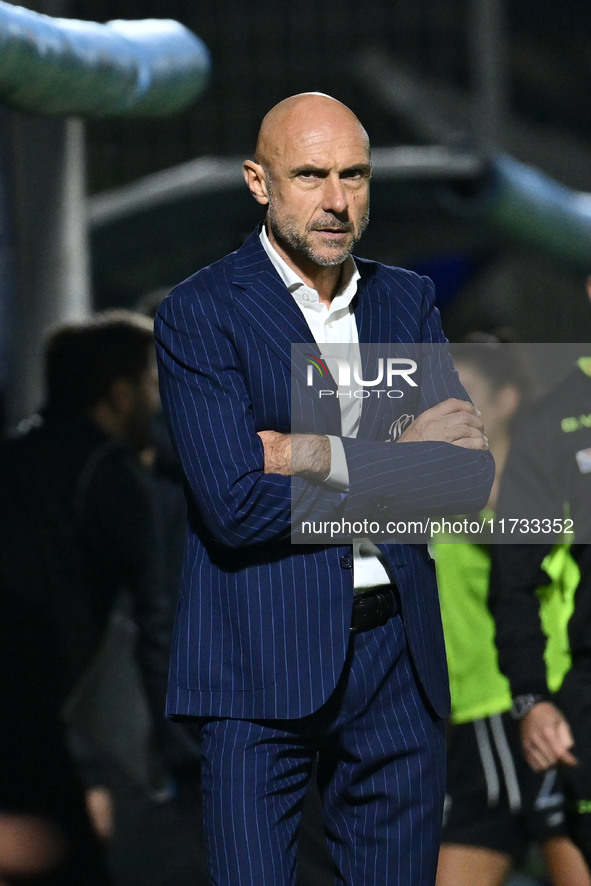 Stefano Sottili coaches F.C. Como Women during the 8th day of the Serie A Femminile eBay Championship between S.S. Lazio and F.C. Como at th...