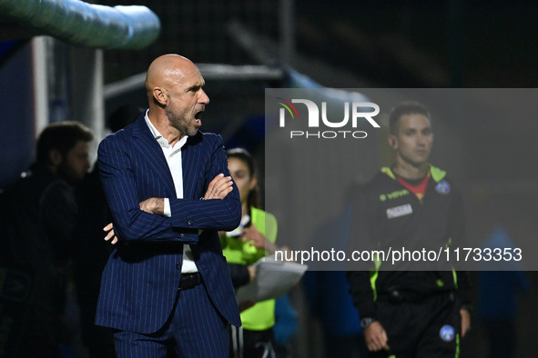 Stefano Sottili coaches F.C. Como Women during the 8th day of the Serie A Femminile eBay Championship between S.S. Lazio and F.C. Como at th...