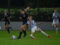 Chiara Cecotti of F.C. Como Women and Noemi Visentin of S.S. Lazio are in action during the 8th day of the Serie A Femminile eBay Championsh...