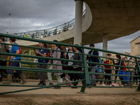 Thousands of volunteers participate in cleaning the areas affected by the floods of October 29 in Valencia. Towns such as Massanassa, Alfafa...