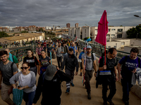 Thousands of volunteers participate in cleaning the areas affected by the floods of October 29 in Valencia. Towns such as Massanassa, Alfafa...