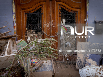 Thousands of volunteers participate in cleaning the areas affected by the floods of October 29 in Valencia. Towns such as Massanassa, Alfafa...