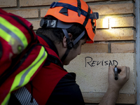 Thousands of volunteers participate in cleaning the areas affected by the floods of October 29 in Valencia. Towns such as Massanassa, Alfafa...