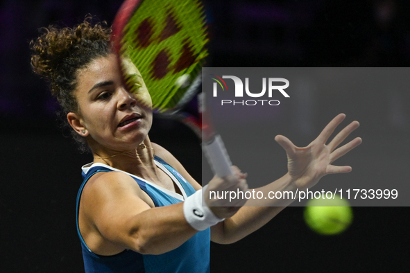 RIYADH, SAUDI ARABIA - NOVEMBER 02: Jasmine Paolini of Italy in action during her match against Kazakhstan's Elena Rybakina at the 2024 WTA...