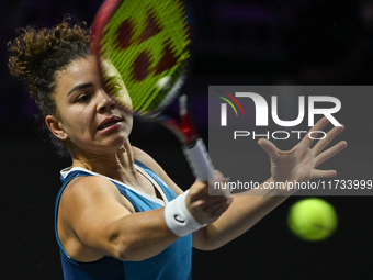 RIYADH, SAUDI ARABIA - NOVEMBER 02: Jasmine Paolini of Italy in action during her match against Kazakhstan's Elena Rybakina at the 2024 WTA...