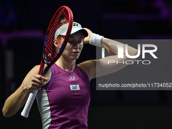 RIYADH, SAUDI ARABIA - NOVEMBER 02: Elena Rybakina of Kazakhstan during her match against Jasmine Paolini of Italy at the 2024 WTA Finals, p...