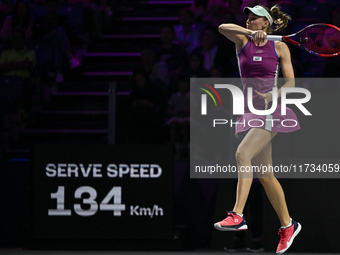 RIYADH, SAUDI ARABIA - NOVEMBER 02: Elena Rybakina of Kazakhstan during her match against Jasmine Paolini of Italy at the 2024 WTA Finals, p...