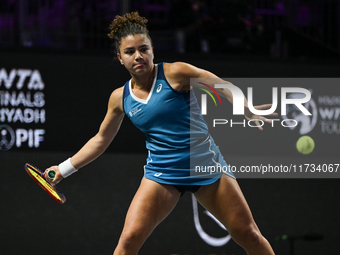 RIYADH, SAUDI ARABIA - NOVEMBER 02: Jasmine Paolini of Italy in action during her match against Kazakhstan's Elena Rybakina at the 2024 WTA...