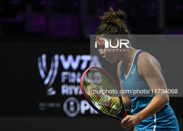 RIYADH, SAUDI ARABIA - NOVEMBER 02: Jasmine Paolini of Italy during her match against Kazakhstan's Elena Rybakina at the 2024 WTA Finals, pa...