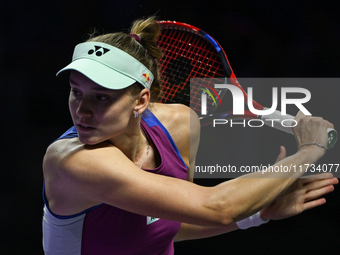 RIYADH, SAUDI ARABIA - NOVEMBER 02: Elena Rybakina of Kazakhstan during her match against Jasmine Paolini of Italy at the 2024 WTA Finals, p...