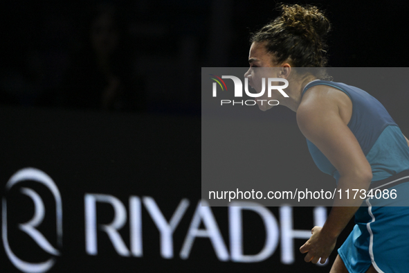 RIYADH, SAUDI ARABIA - NOVEMBER 02: Jasmine Paolini of Italy during her match against Kazakhstan's Elena Rybakina at the 2024 WTA Finals, pa...