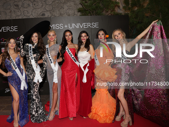 (L-R) Miss Estonia Valeria Vasilieva, Miss Mexico Maria Fernanda Beltran, Miss Denmark Victoria Kjaer Theilvig, Miss Thailand Suchata Chuang...