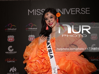 Miss Malaysia Sandra Lim attends the red carpet for the Miss Universe Catrinas Gala at Antiguo Colegio de las Vizcainas in Mexico City, Mexi...