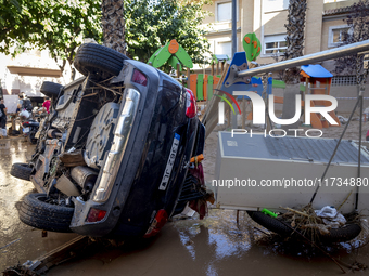 Thousands of volunteers participate in cleaning the areas affected by the floods of October 29 in Valencia. Towns such as Massanassa, Alfafa...