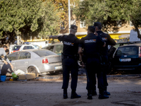 Thousands of volunteers participate in cleaning the areas affected by the floods of October 29 in Valencia. Towns such as Massanassa, Alfafa...